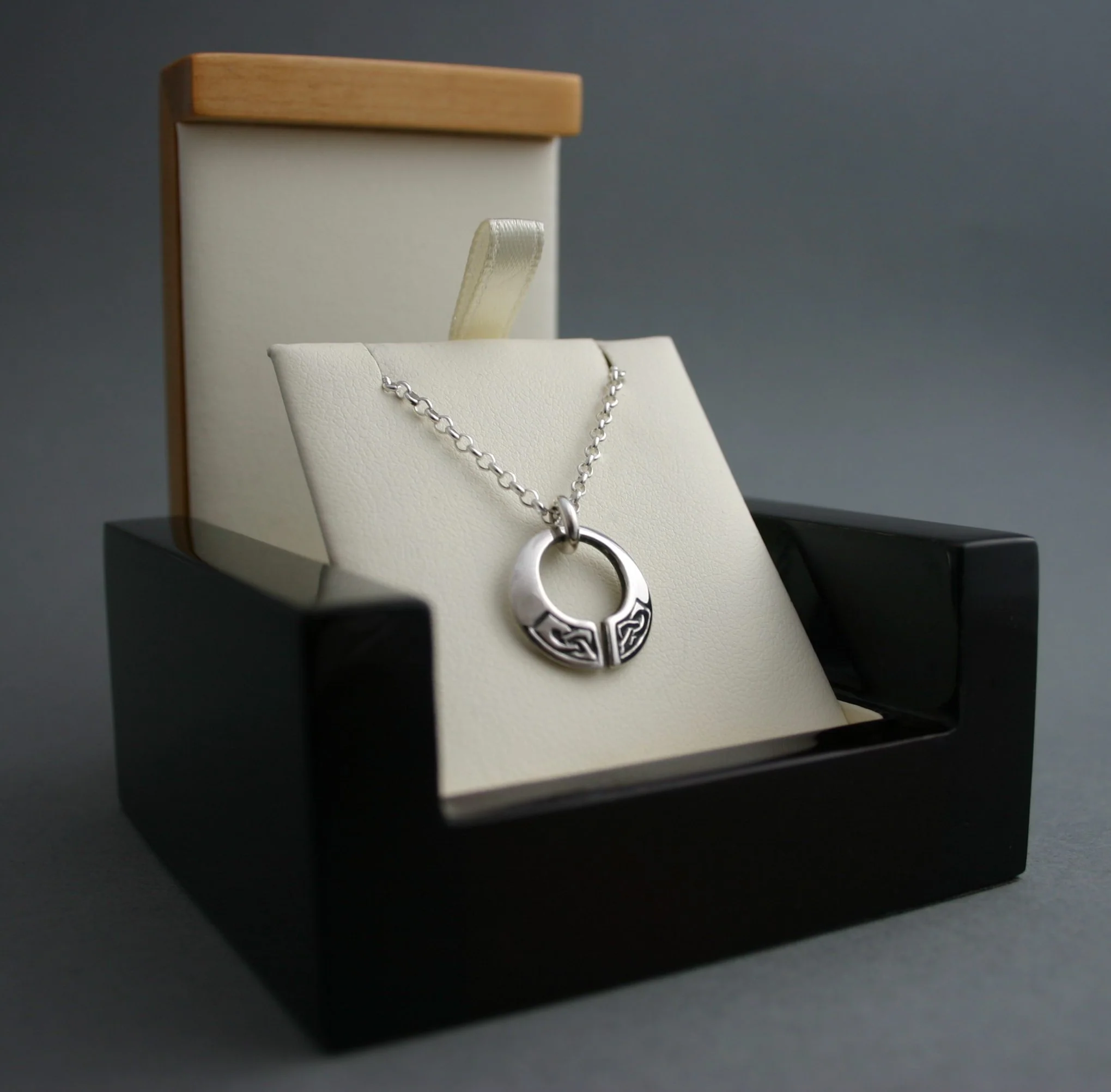 Celtic Torc Pendant Silver - Image 4
