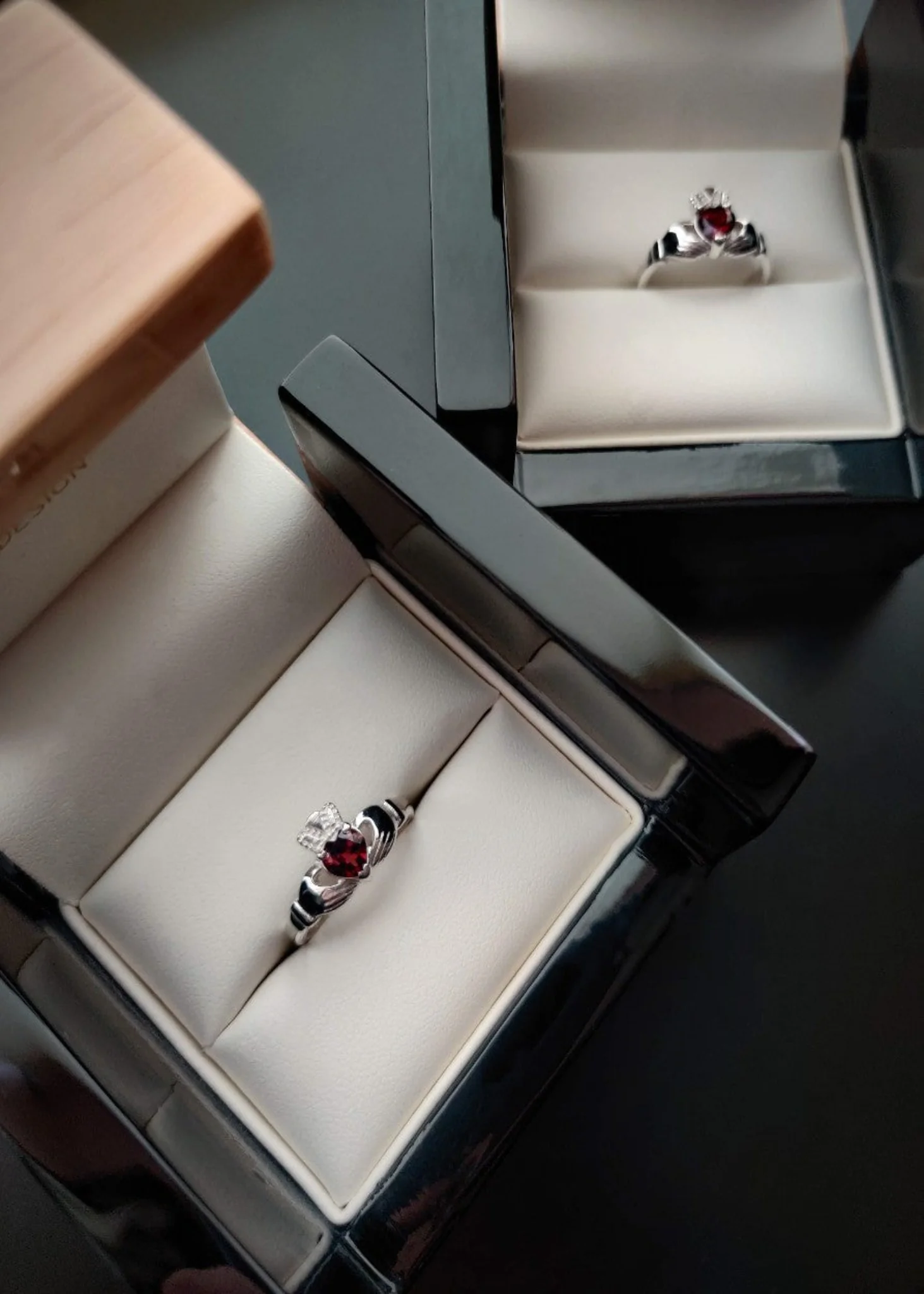 Gemstone Claddagh Ring White Gold - Image 4