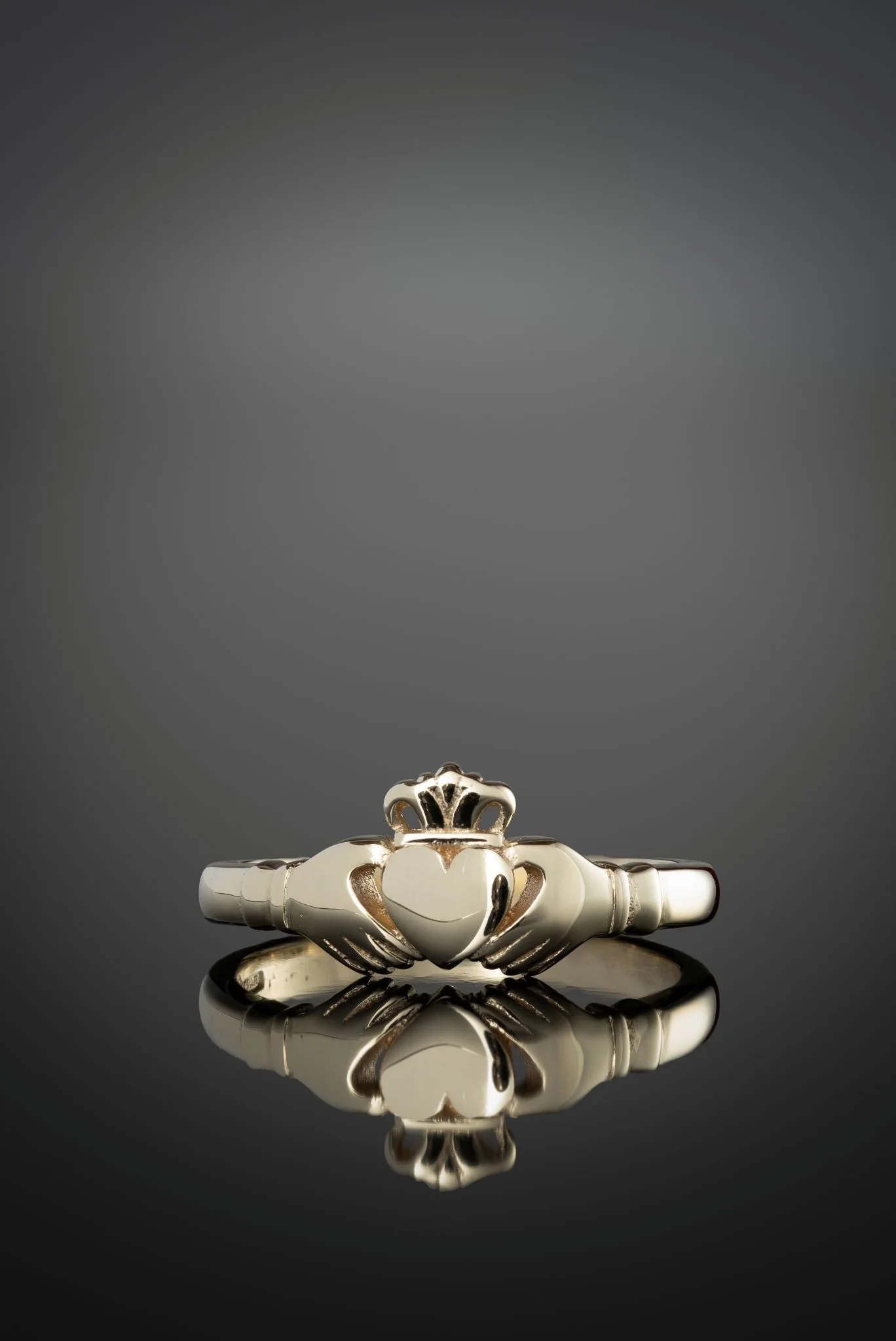 Heritage Claddagh Ring Gold