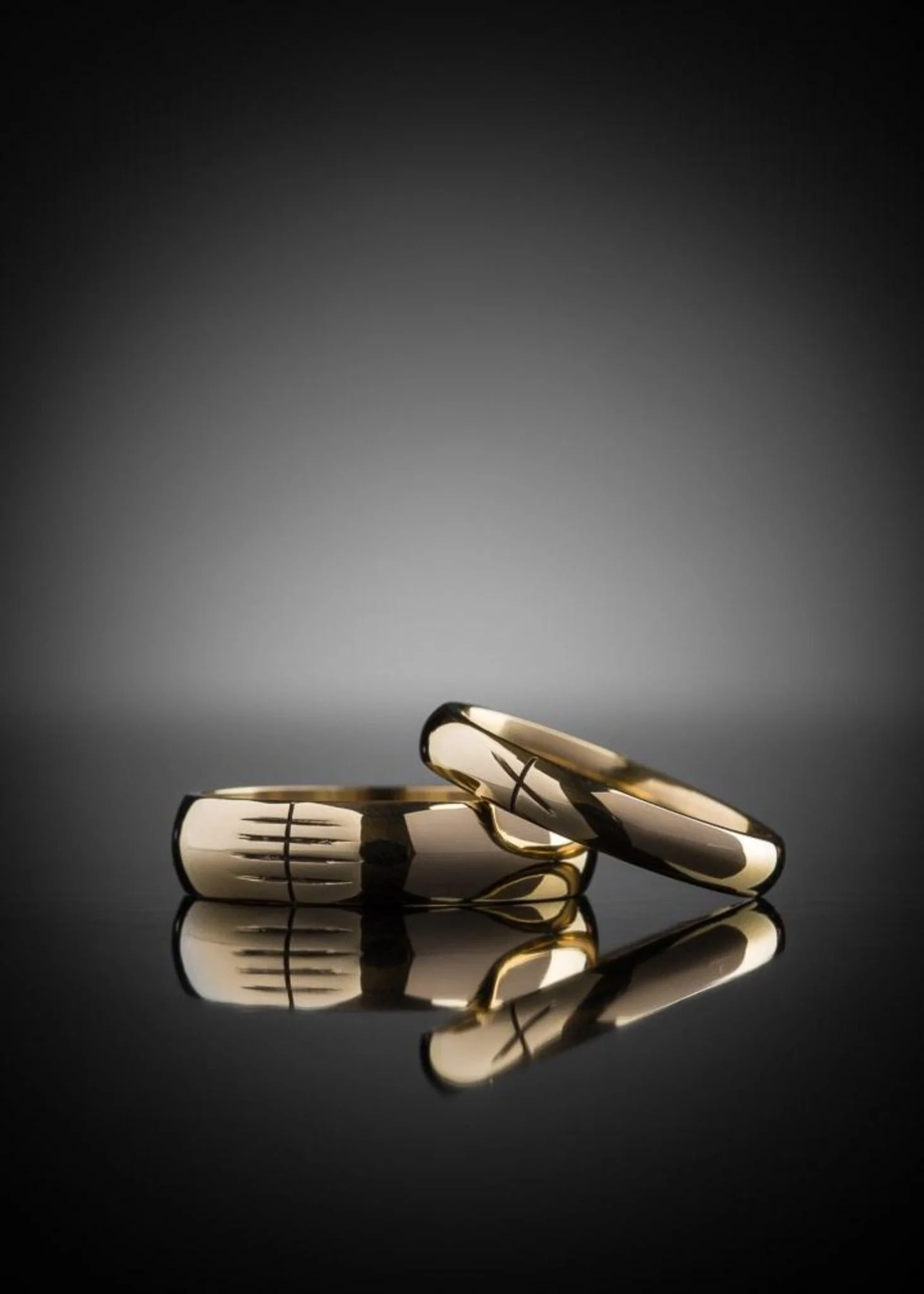 Gold Ogham Wedding Ring Ladies Court 3mm - Image 4