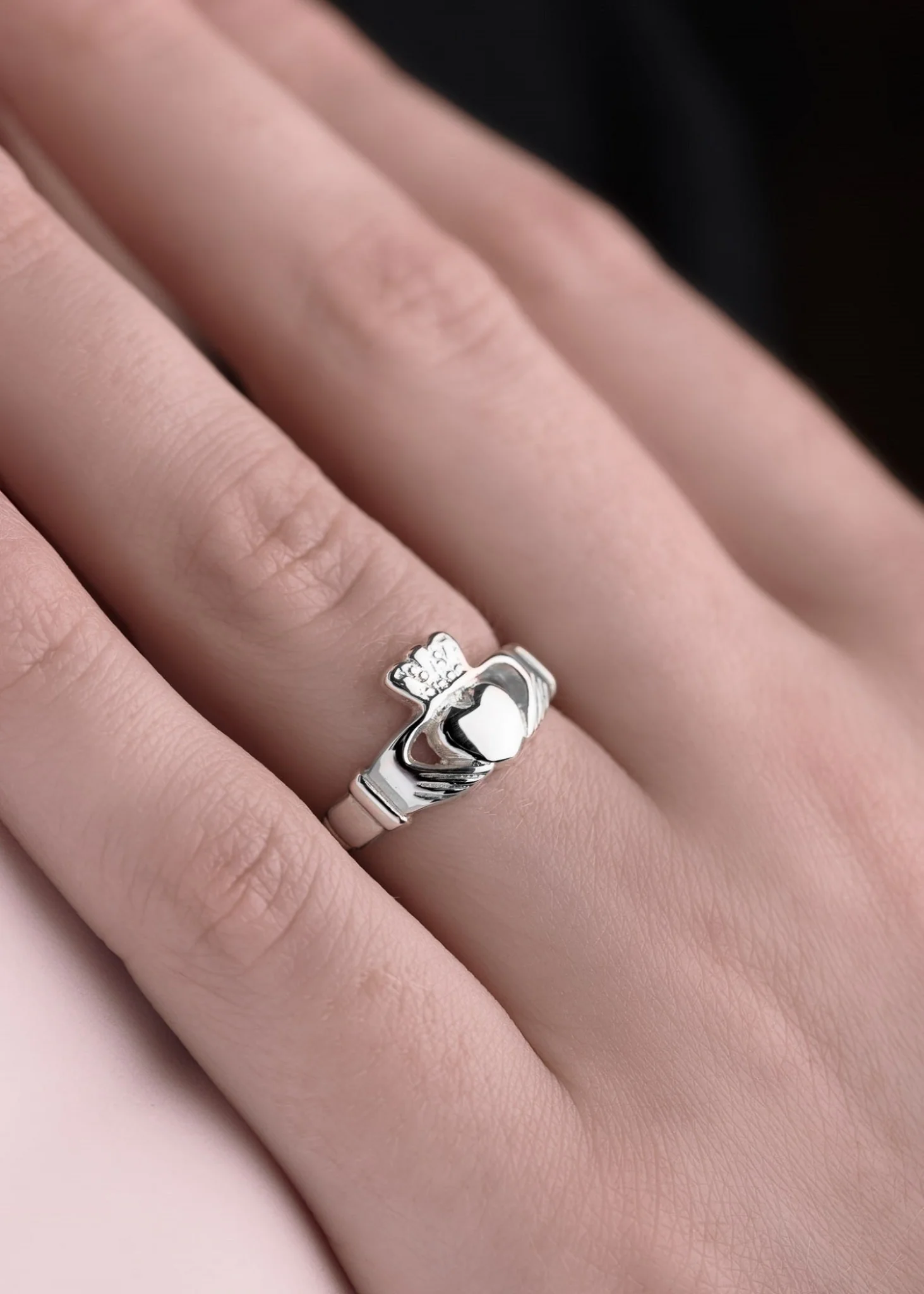 Classic Claddagh Ring Silver - Image 3