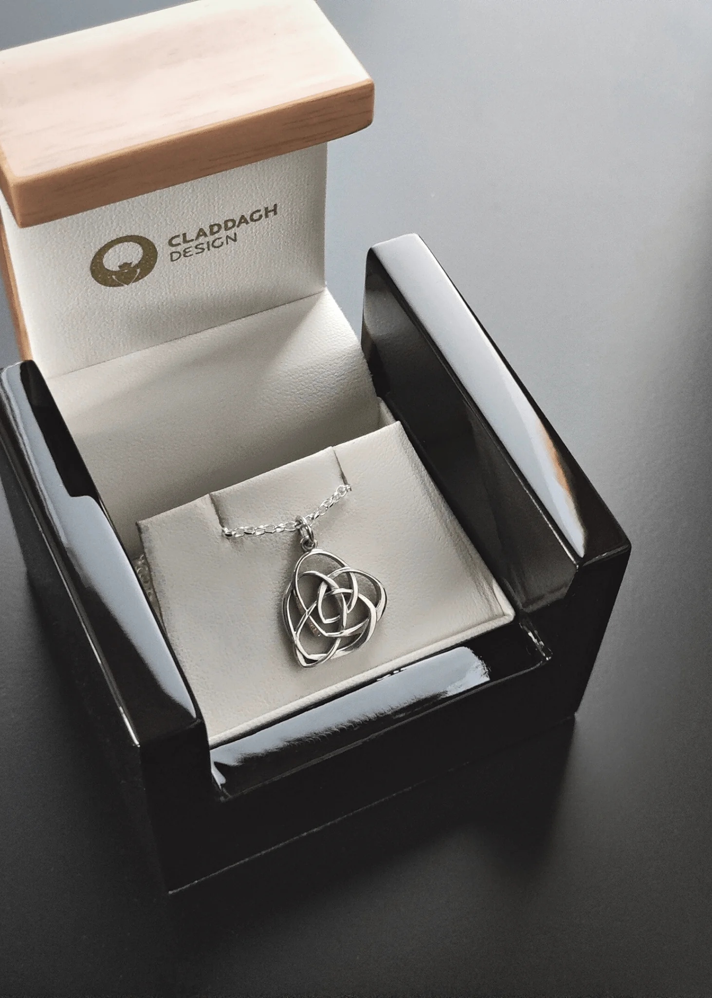 Celtic Motherhood Knot Necklace - Image 3